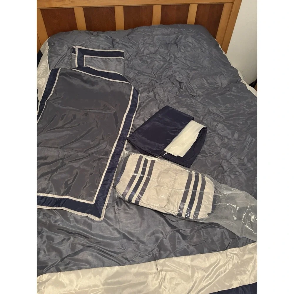 UGG Bedding Madison Park Bedding Set Full/Queen Two Tone Blues